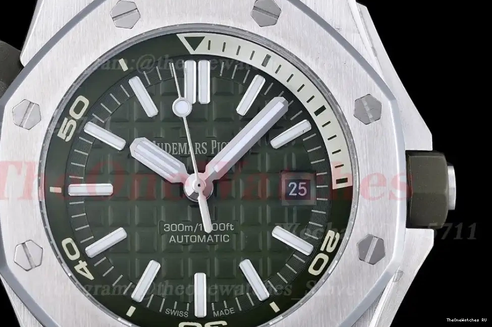 Royal Offshore RU Stk 42mm Diver MY8215 GDF 15710 Green SS Oak 0423